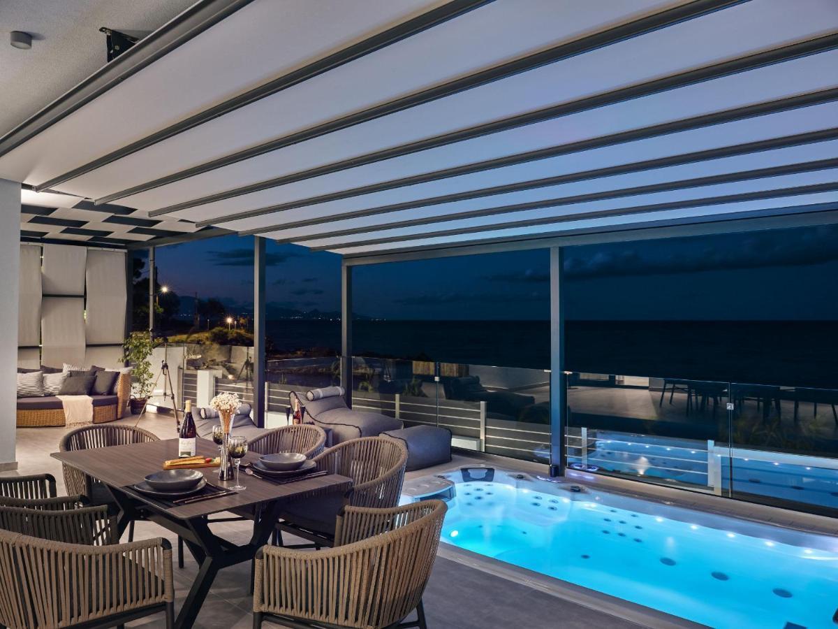 Blue View Villa - Coastal Elegance With Swim Spa, By Zantewize اليكاناس المظهر الخارجي الصورة